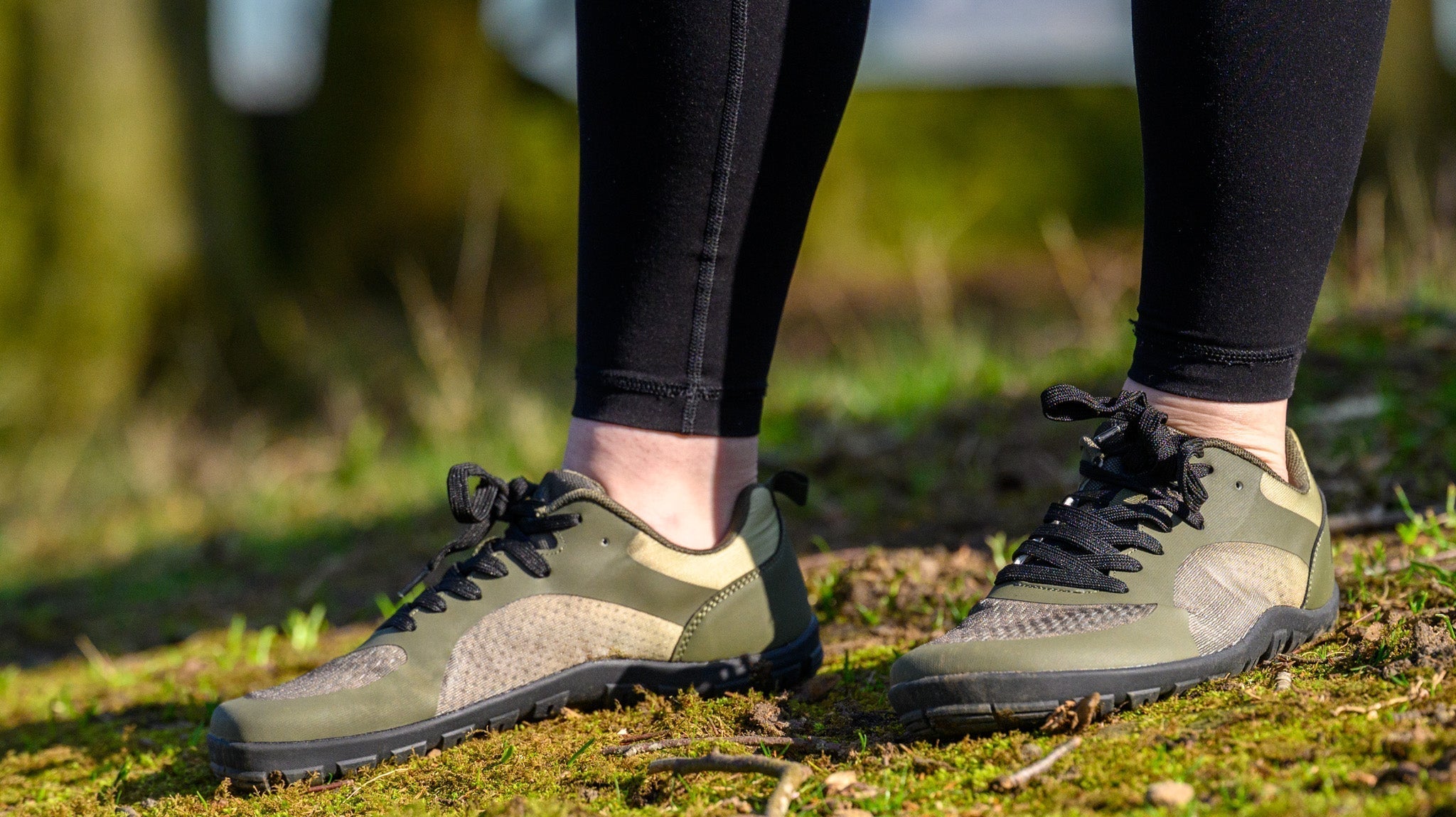 Freet Feldom 2 barefoot shoes in the woods
