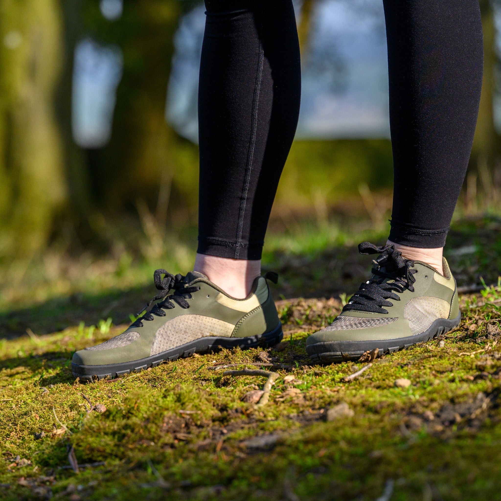 Freet Feldom 2 barefoot shoes in the woods